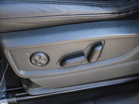 Used 2020 Audi Q5 e Premium Plus w/ Premium Plus Package image 22