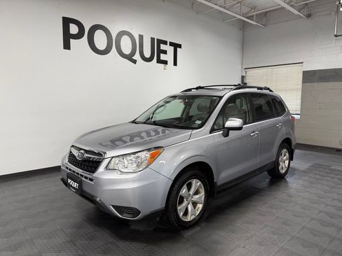 Used 2016 Subaru Forester 2.5i Premium w/ All-Weather Package AWD/4WD image 2