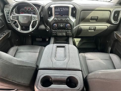 Used 2022 Chevrolet Silverado 1500 LT Trail Boss w/ Convenience Package II image 11