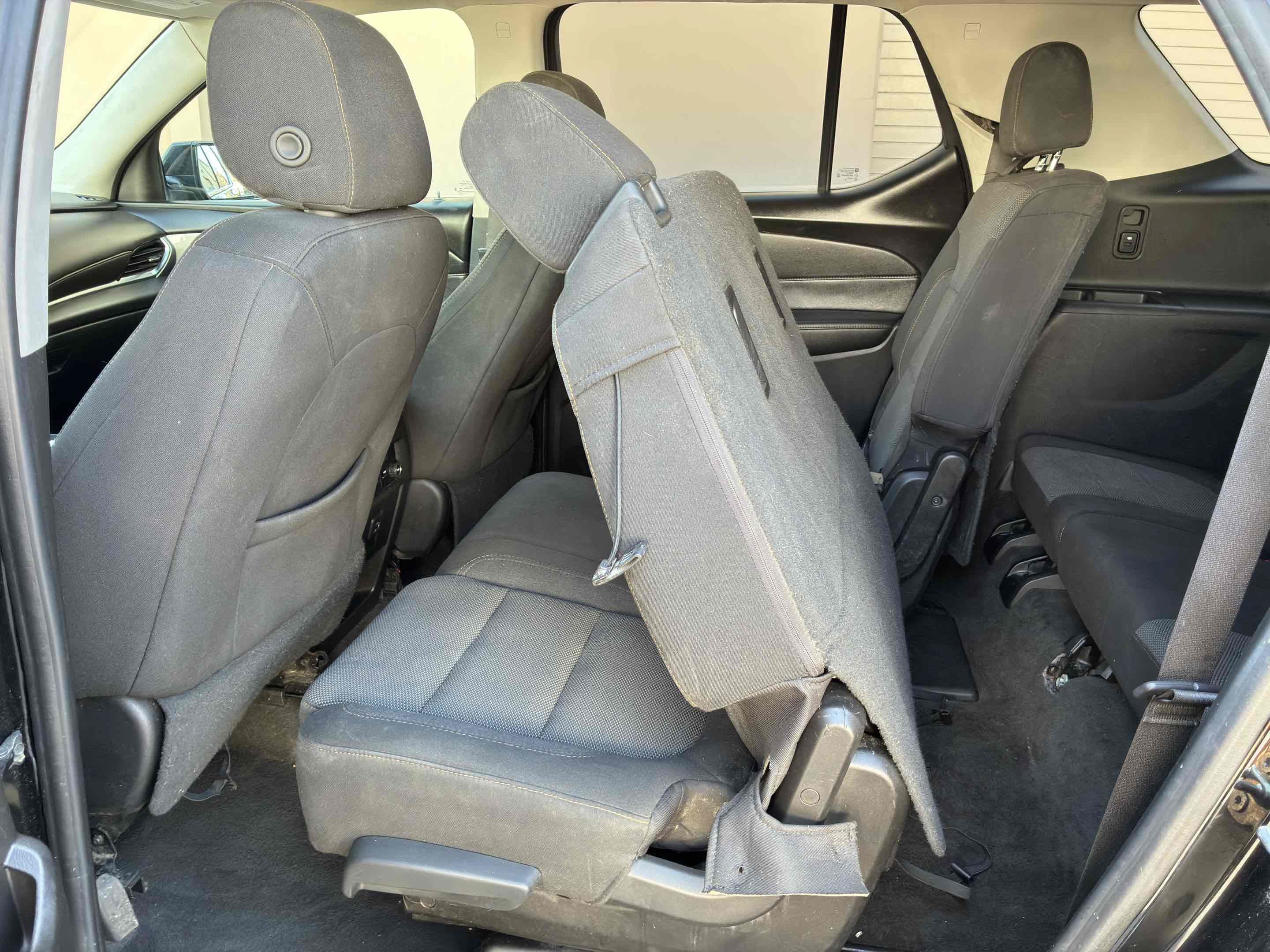 Used 2020 Chevrolet Traverse LT FWD image 49