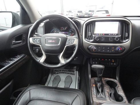 Used 2021 GMC Canyon Denali image 13
