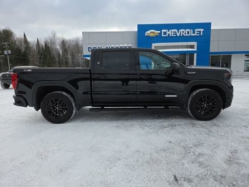 Used 2023 GMC Sierra 1500 Elevation w/ Preferred Package image 35
