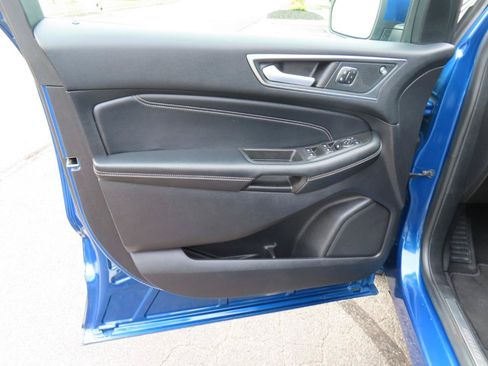 Used 2021 Ford Edge Titanium w/ Cargo Accessory Package FWD image 16