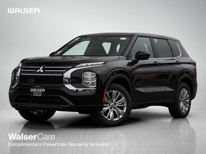 New 2026 Mitsubishi Outlander ES