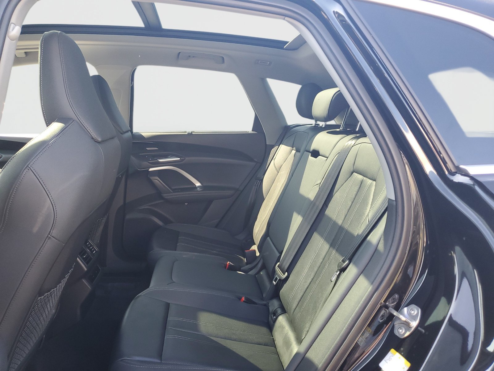 Used 2025 Audi Q5 Premium Plus w/ Premium Plus AWD/4WD image 13
