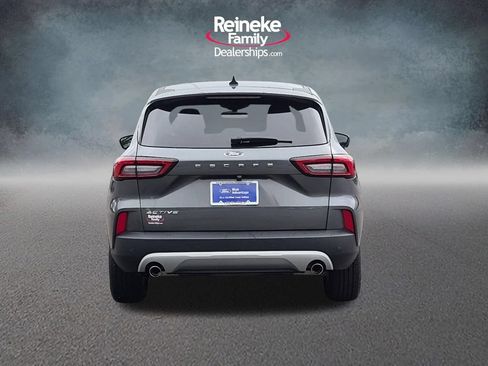 Used 2023 Ford Escape Active w/ Tech Pack #2 FWD image 6