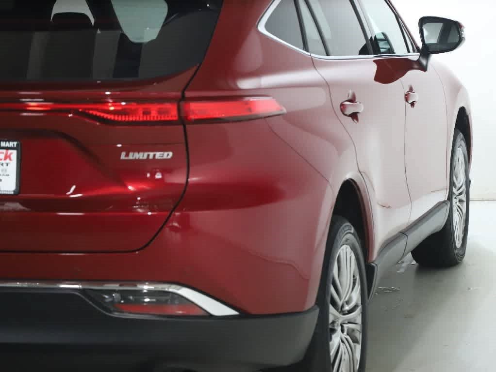 Certified 2023 Toyota Venza Limited AWD/4WD image 47
