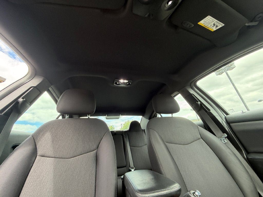Used 2014 Chrysler 200 Touring FWD image 28