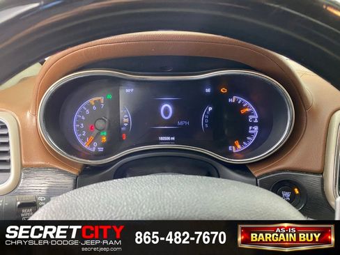 Used 2015 Jeep Grand Cherokee Summit w/ Platinum Series Group AWD/4WD image 18