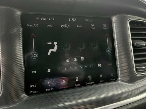 Used 2018 Dodge Charger R/T Scat Pack w/ Dynamics Package RWD image 22