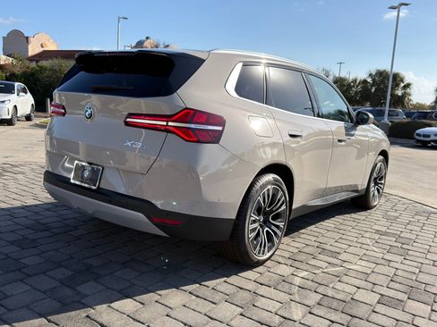 New 2026 BMW X3 xDrive30 w/ Premium Package image 9