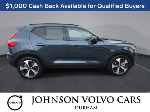 New 2026 Volvo XC40 B5 Plus w/ Protection Package Premier AWD/4WD image 9