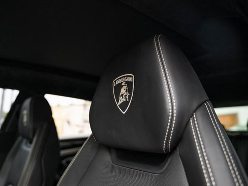 Used 2024 Lamborghini Urus S image 31