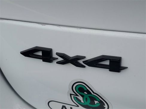 New 2025 Jeep Grand Cherokee L Altitude image 6