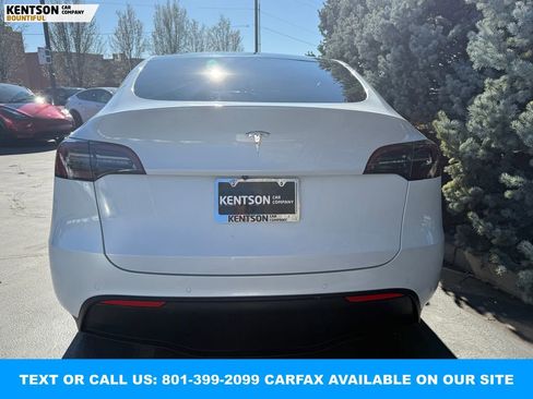 Used 2022 Tesla Model Y Long Range image 7