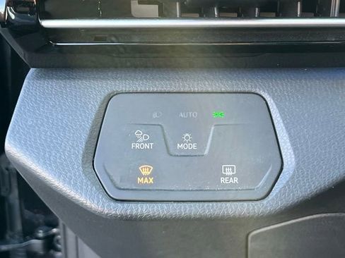 Used 2023 Volkswagen ID.4 Pro S RWD image 19