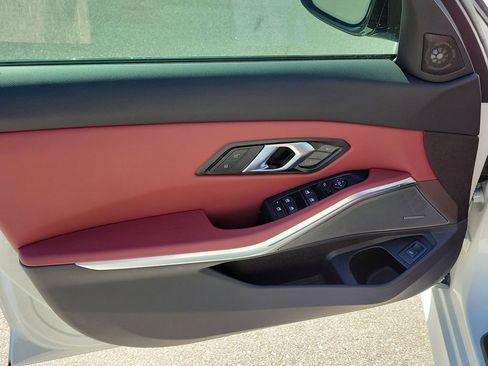 Used 2025 BMW M340i w/ Premium Package image 24