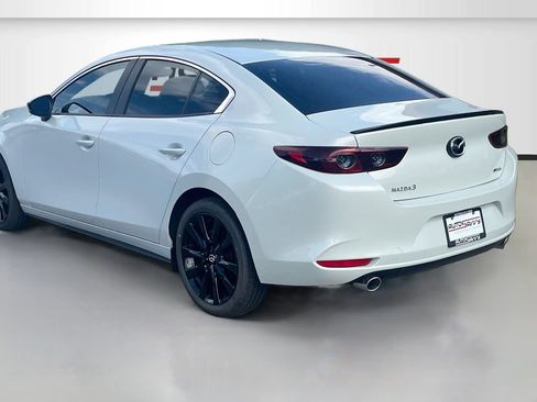 Used 2025 MAZDA MAZDA3 s FWD image 5
