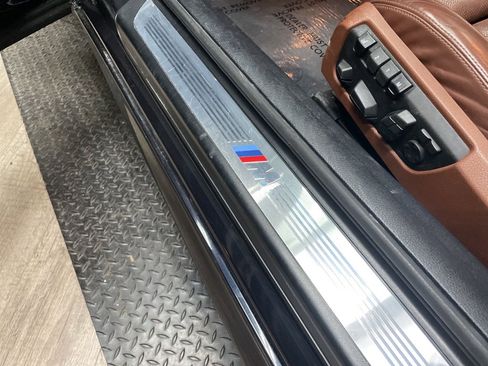 Used 2012 BMW 650i Coupe image 16