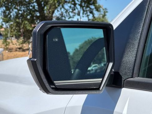 Used 2025 Chevrolet Colorado Trail Boss AWD/4WD image 53