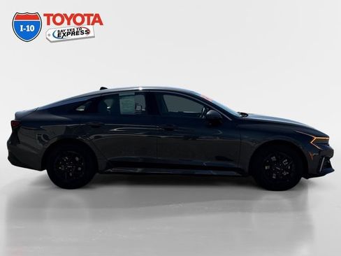 Used 2025 Kia K5 LXS FWD image 6