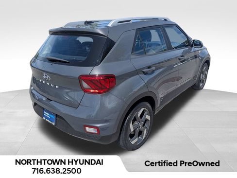 Used 2023 Hyundai Venue SEL w/ Cargo Package FWD image 14