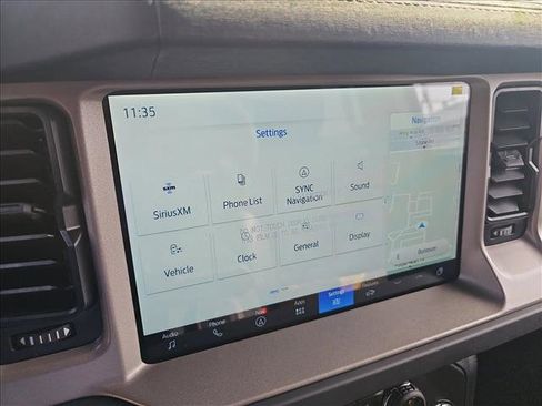 New 2025 Ford Bronco Outer Banks image 13