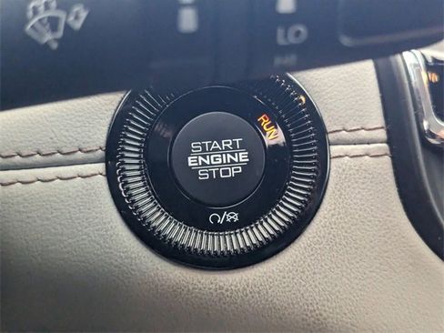 Used 2022 Jeep Compass Limited image 25