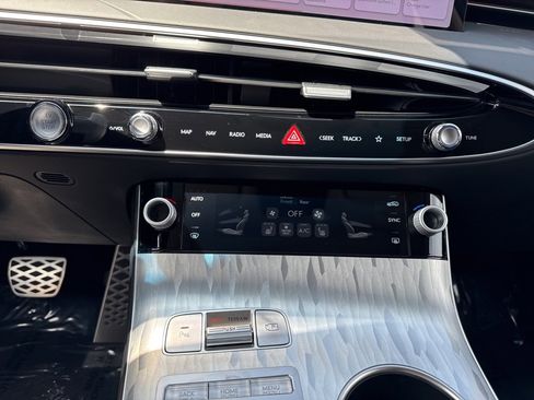 New 2026 Genesis Electrified GV70 image 27