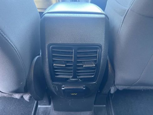 Used 2014 Ford Escape SE w/ Equipment Group 201A image 18