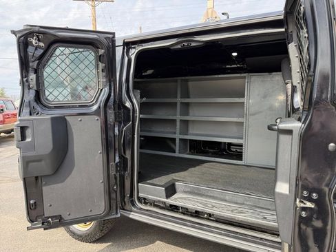 Used 2020 Ford Transit 250 Low Roof AWD image 27