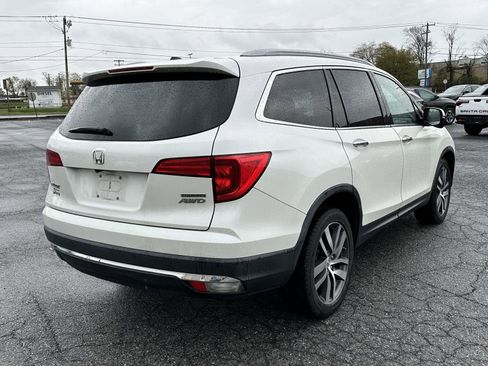 Used 2017 Honda Pilot Touring image 8