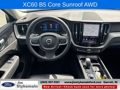 Used 2024 Volvo XC60 B5 Core w/ Protection Package Premier AWD/4WD image 15