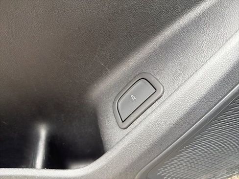 Used 2024 Chevrolet Traverse Z71 w/ LPO, Floor Liner Package image 25