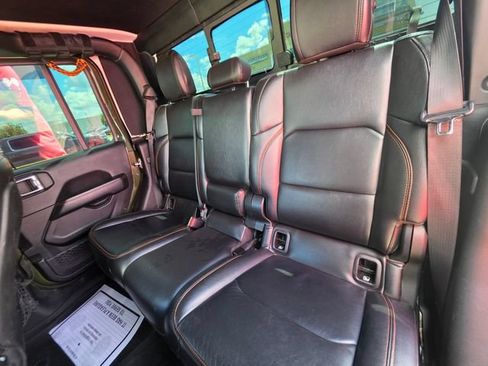 Used 2022 Jeep Gladiator Mojave w/ LED Lighting Group AWD/4WD image 15