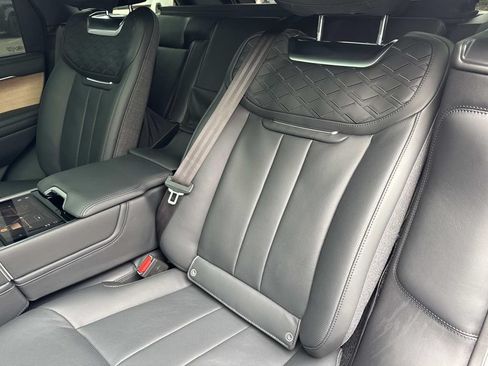 Certified 2023 Land Rover Range Rover SV AWD/4WD image 15