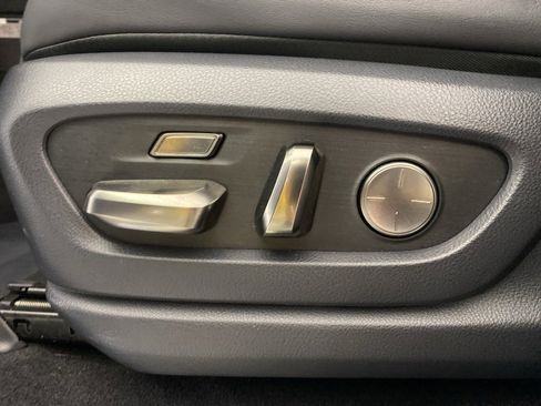 Certified 2024 Lexus LX 600 4WD w/ Luxury Package image 25