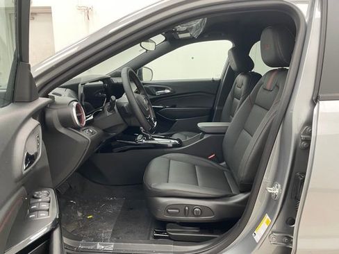 New 2026 Chevrolet Trax RS w/ Driver Confidence Package image 8
