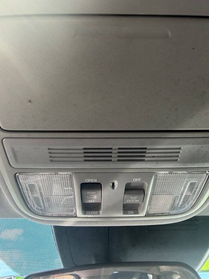 Used 2019 Honda CR-V EX image 27