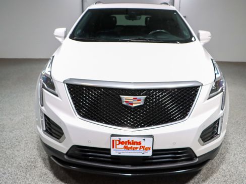 Used 2023 Cadillac XT5 Sportv image 4
