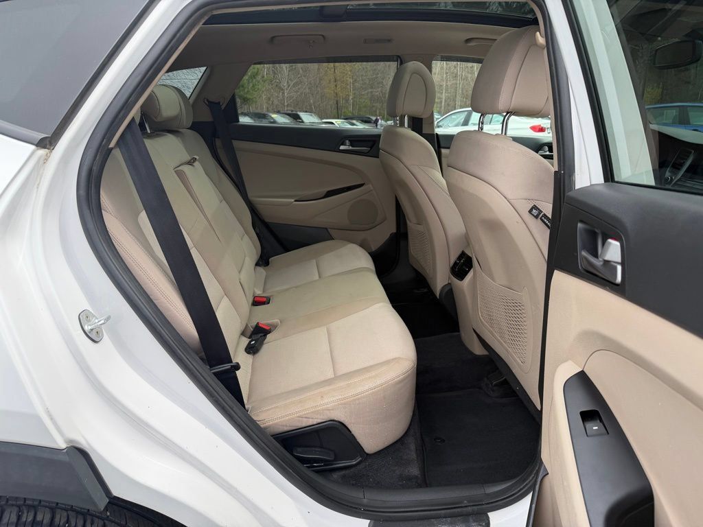 Used 2019 Hyundai Tucson Value w/ Cargo Package AWD/4WD image 13