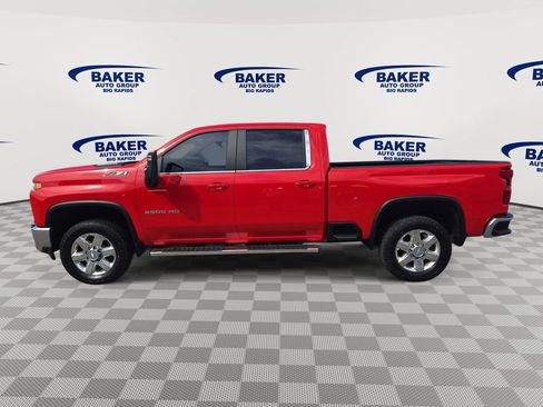 Used 2022 Chevrolet Silverado 2500 LT w/ Convenience Package AWD/4WD image 7