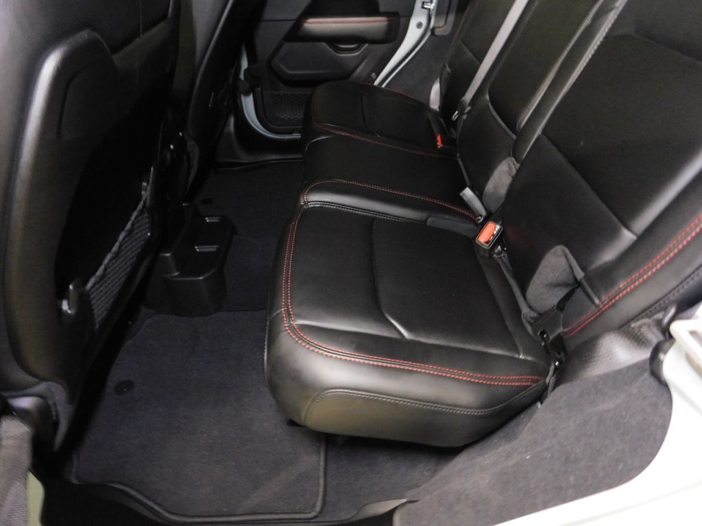 Used 2024 Jeep Wrangler Unlimited Rubicon AWD/4WD image 60