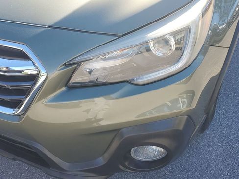 Used 2019 Subaru Outback 3.6R Touring image 10