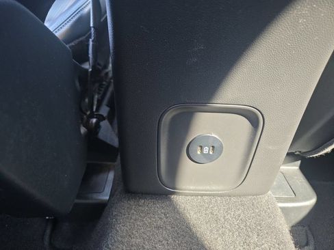 Used 2024 Ford Escape Platinum AWD/4WD image 37