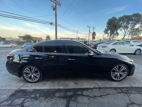 Used 2018 INFINITI Q50 Luxe w/ Cargo Package (L95) image 4