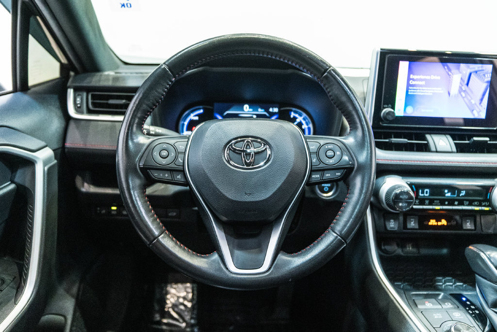 Used 2023 Toyota RAV4 SE w/ Weather & Moonroof Package AWD/4WD image 17