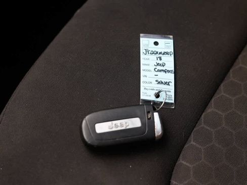 Used 2018 Jeep Compass Sport w/ Tech Group image 33