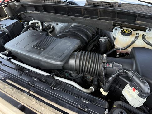 Used 2021 GMC Sierra 1500 SLT RWD image 30