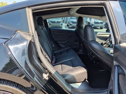 Used 2023 Tesla Model 3 Performance AWD/4WD image 32